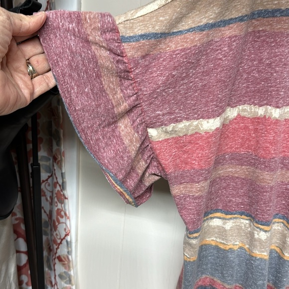 A.n.a A New Approach Pull over cotton blend Top - Picture 4 of 9